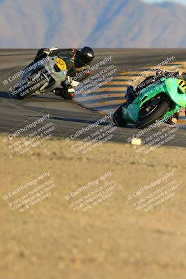 media/Dec-16-2023-CVMA (Sat) [[bb38a358a2]]/Race 13 Amateur Supersport Middleweight/